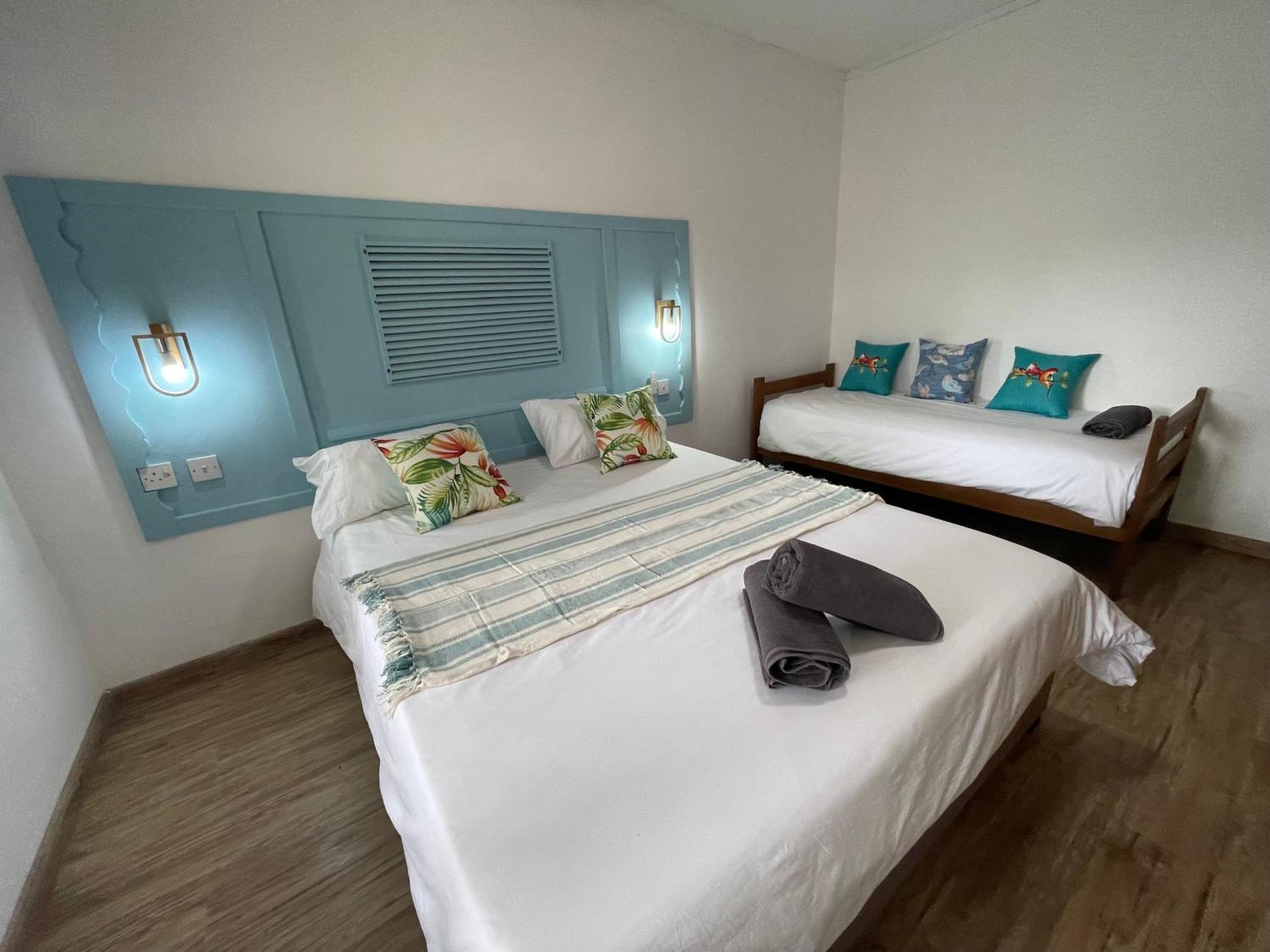 Apartamento Link Road 69 Blue Bay Exterior foto